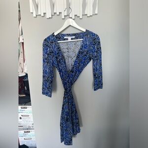 Diane Von Furstenberg Classic Julian Wrap Dress in Blue/Black